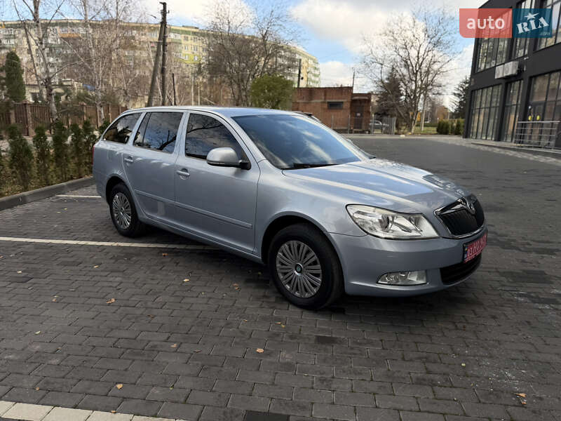 Универсал Skoda Octavia 2010 в Полтаве фото 46 Универсал Skoda Octavia 2010 в Полтаве
