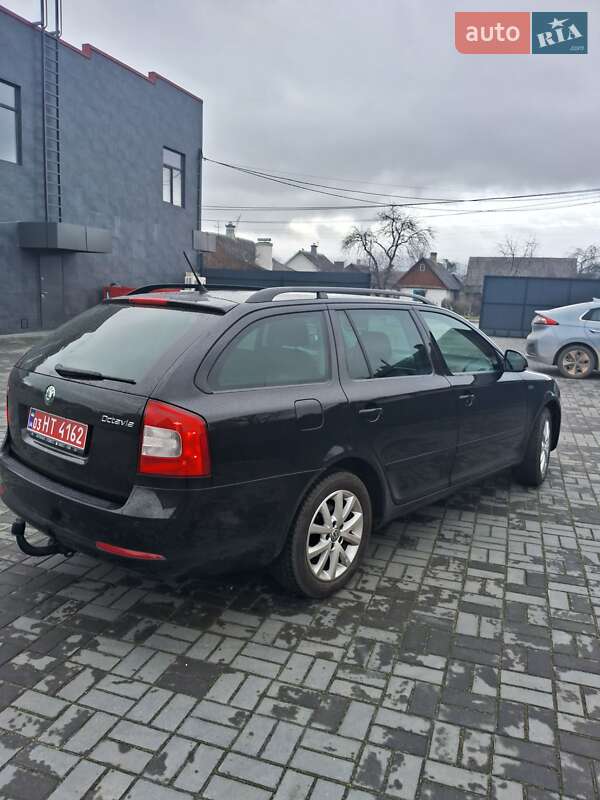 Универсал Skoda Octavia 2011 в Ровно фото 4 Универсал Skoda Octavia 2011 в Ровно