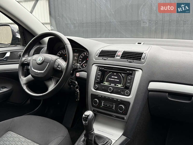 Универсал Skoda Octavia 2013 в Ровно фото 30 Универсал Skoda Octavia 2013 в Ровно