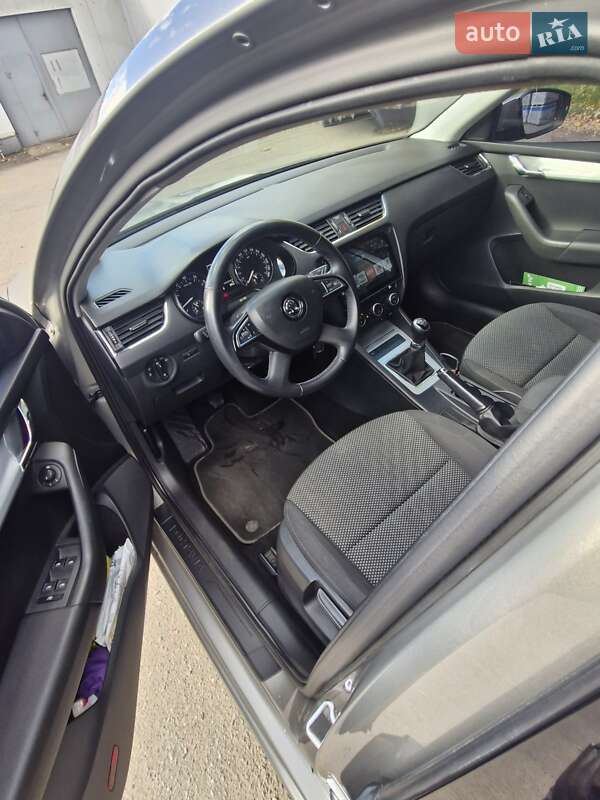 Лифтбек Skoda Octavia 2014 в Львове фото 5 Лифтбек Skoda Octavia 2014 в Львове