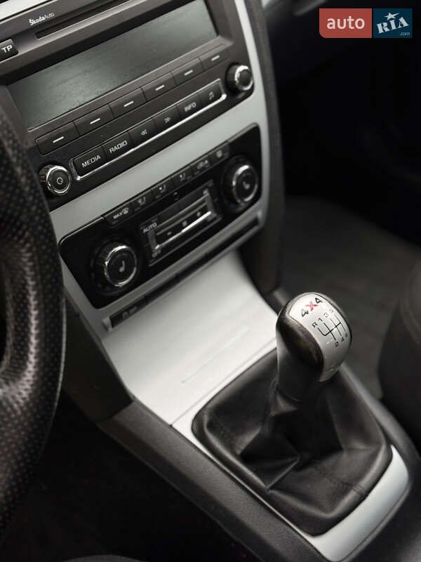 Универсал Skoda Octavia 2010 в Луцке фото 9 Универсал Skoda Octavia 2010 в Луцке