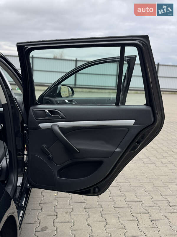 Універсал Skoda Octavia 2009 в Луцьку