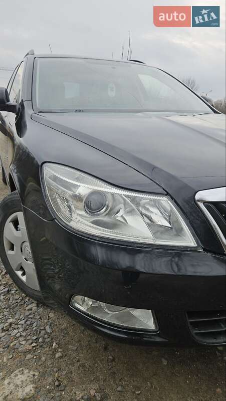 Универсал Skoda Octavia 2012 в Львове
