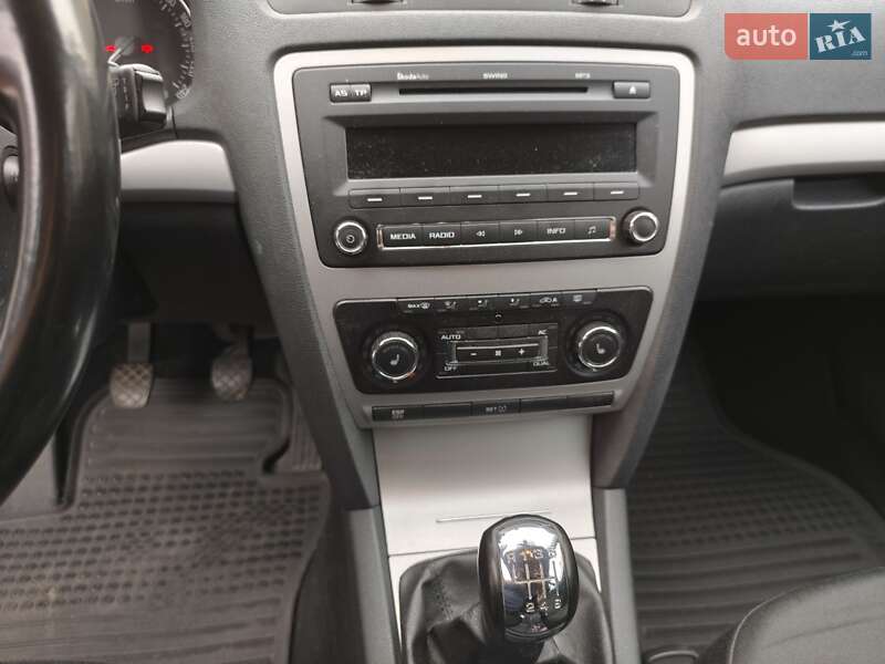 Универсал Skoda Octavia 2009 в Ивано-Франковске