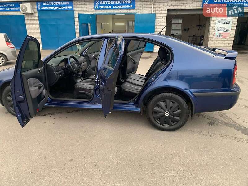 Лифтбек Skoda Octavia 2007 в Белогородке