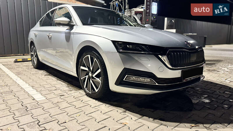 Ліфтбек Skoda Octavia 2020 в Луцьку