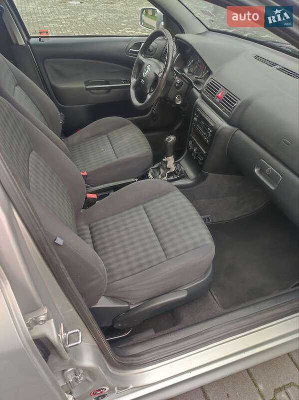 Универсал Skoda Octavia 2006 в Каменец-Подольском фото 12 Универсал Skoda Octavia 2006 в Каменец-Подольском