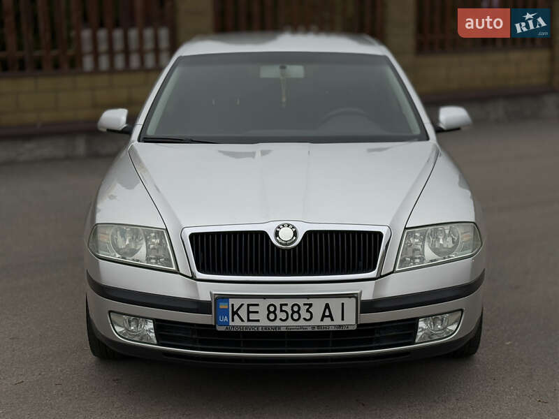 Лифтбек Skoda Octavia 2004 в Днепре фото 2 Лифтбек Skoda Octavia 2004 в Днепре