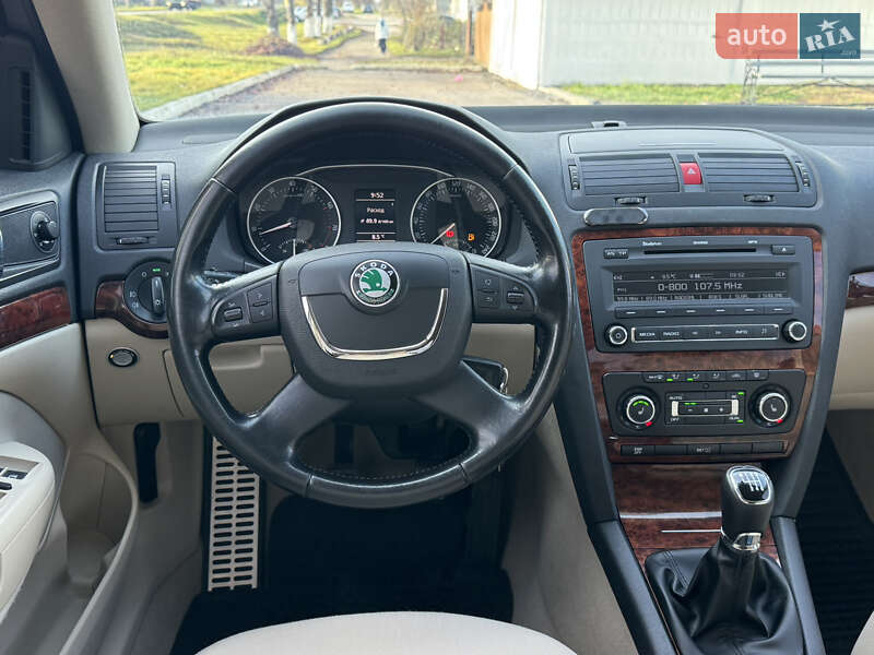 Лифтбек Skoda Octavia 2009 в Радивилове