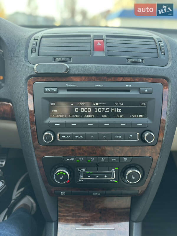 Лифтбек Skoda Octavia 2009 в Радивилове