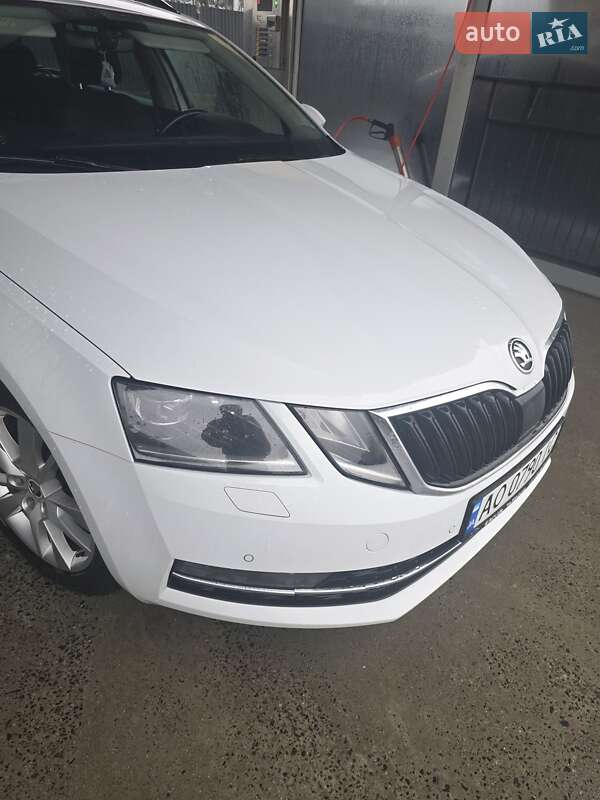 Универсал Skoda Octavia 2017 в Мукачево