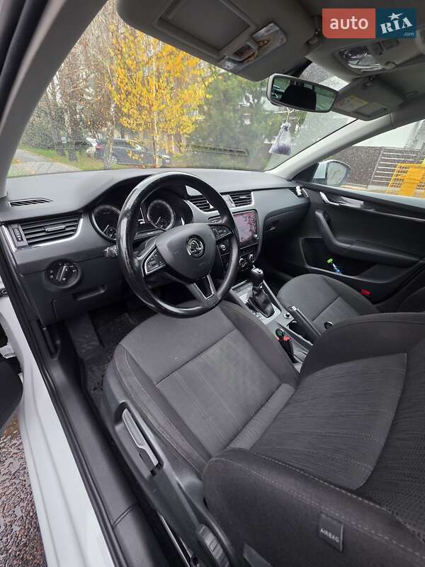 Универсал Skoda Octavia 2017 в Мукачево