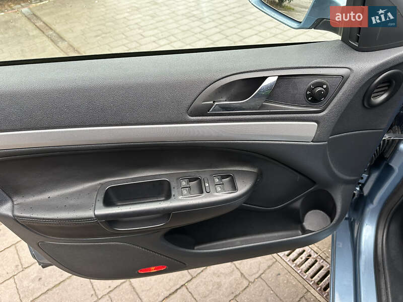 Універсал Skoda Octavia 2009 в Кам'янець-Подільському