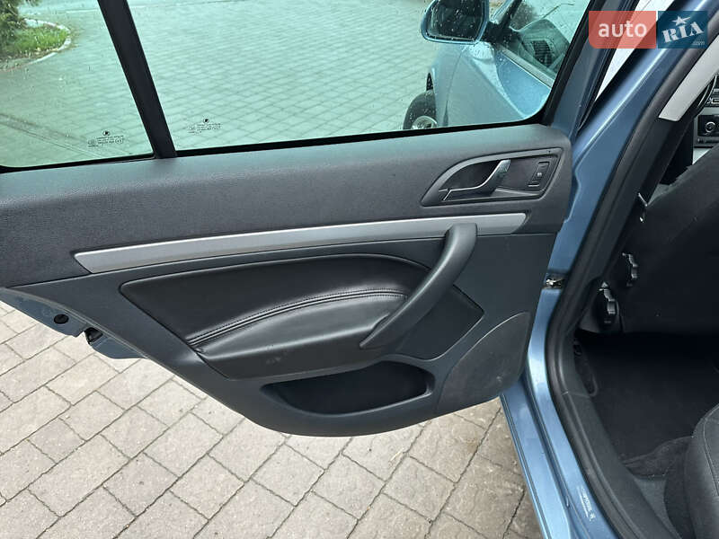 Універсал Skoda Octavia 2009 в Кам'янець-Подільському
