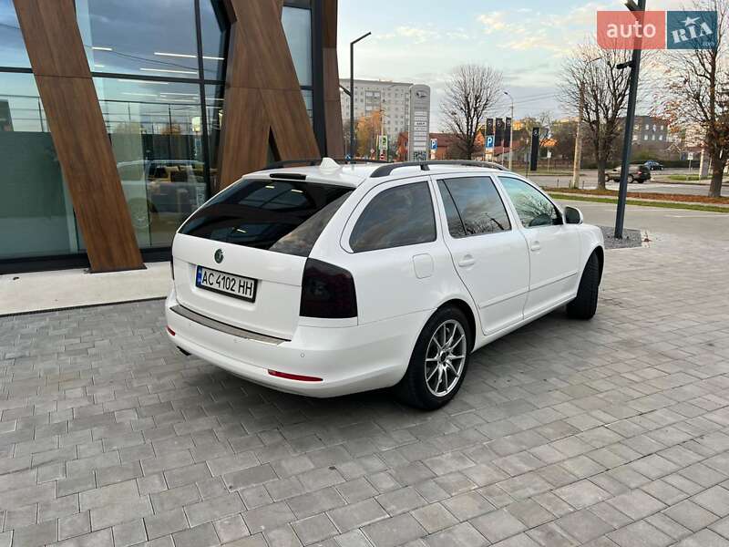 Универсал Skoda Octavia 2010 в Луцке фото 8 Универсал Skoda Octavia 2010 в Луцке