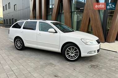 Универсал Skoda Octavia 2010 в Луцке
