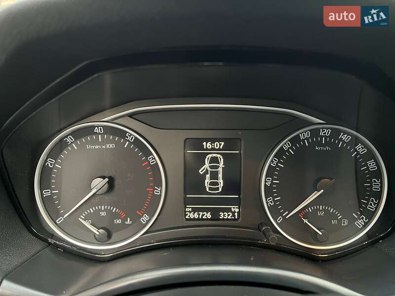 Универсал Skoda Octavia 2010 в Луцке фото 19 Универсал Skoda Octavia 2010 в Луцке