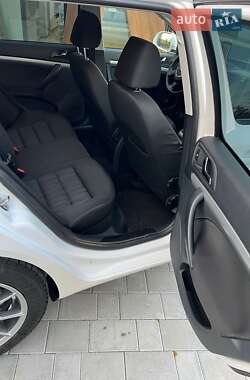 Универсал Skoda Octavia 2010 в Луцке