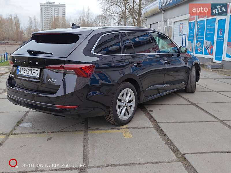 Универсал Skoda Octavia 2021 в Киеве