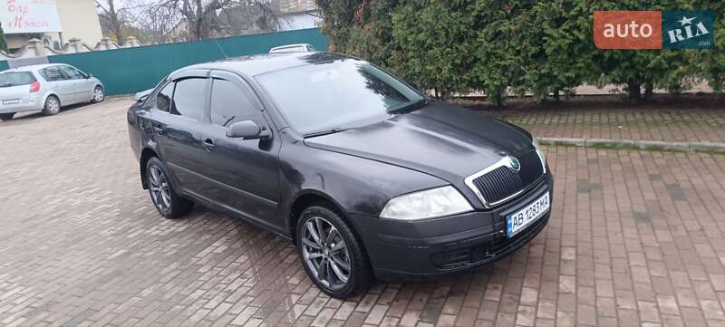 Лифтбек Skoda Octavia 2007 в Черновцах