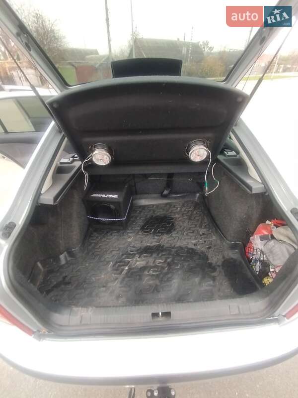 Лифтбек Skoda Octavia 2008 в Запорожье фото 9 Лифтбек Skoda Octavia 2008 в Запорожье