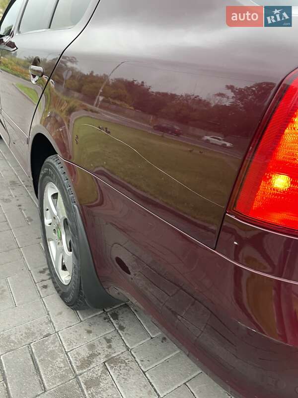 Лифтбек Skoda Octavia 2012 в Киеве