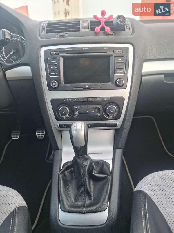 Универсал Skoda Octavia 2010 в Львове фото 9 Универсал Skoda Octavia 2010 в Львове