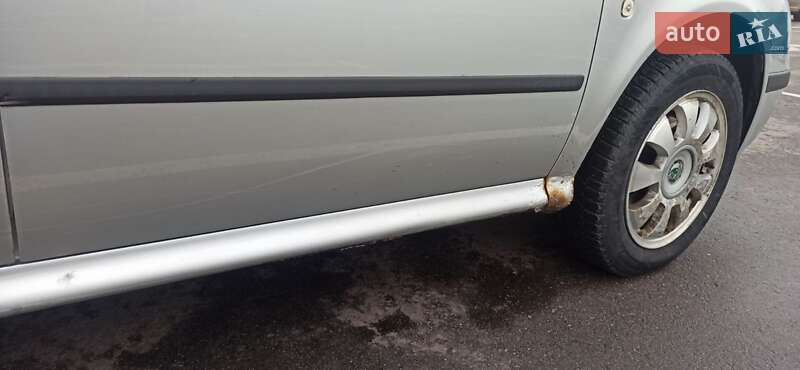 Универсал Skoda Octavia 2004 в Чернигове