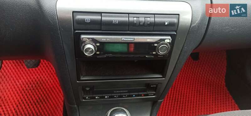 Универсал Skoda Octavia 2004 в Чернигове