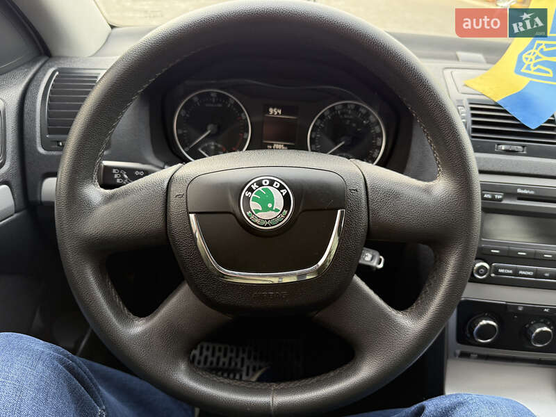 Лифтбек Skoda Octavia 2011 в Кривом Роге