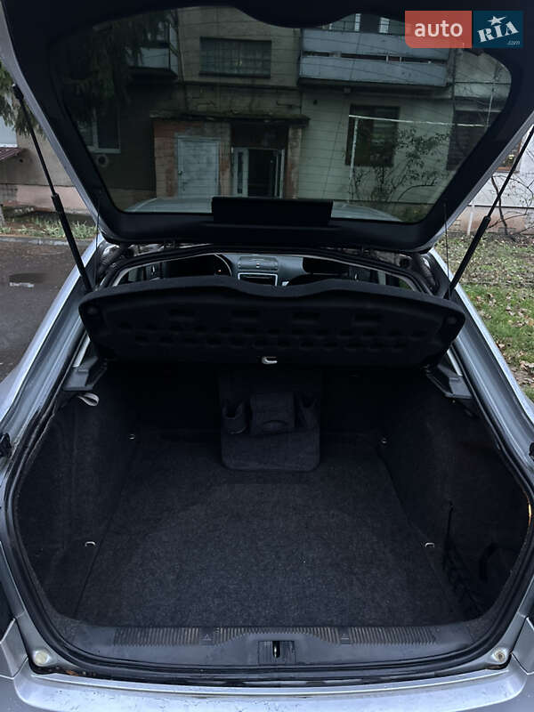 Лифтбек Skoda Octavia 2011 в Мукачево