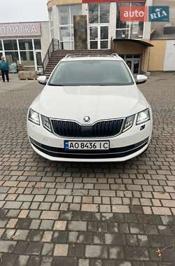 Универсал Skoda Octavia 2018 в Ужгороде