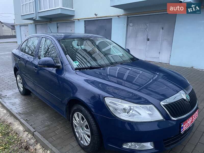 Лифтбек Skoda Octavia 2012 в Тернополе