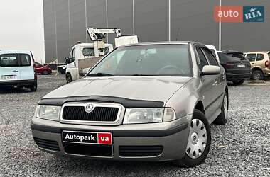 Лифтбек Skoda Octavia 2008 в Львове