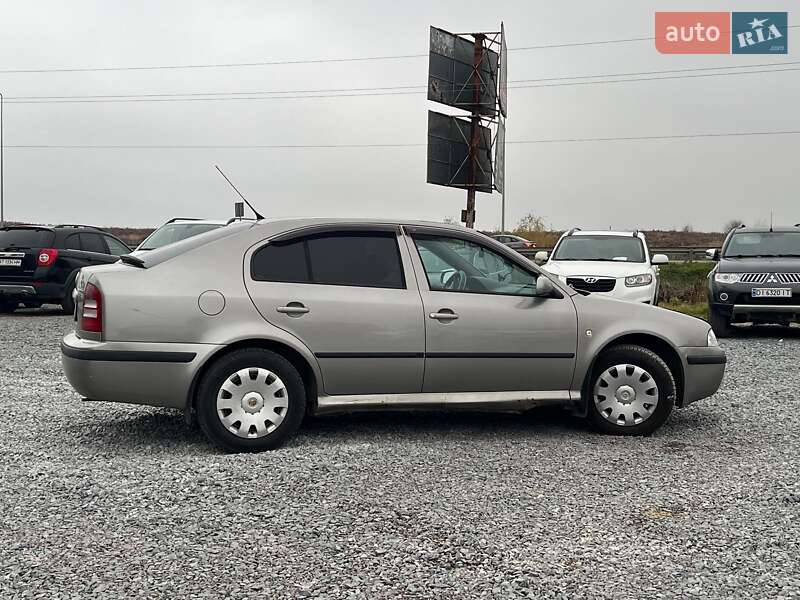 Лифтбек Skoda Octavia 2008 в Львове