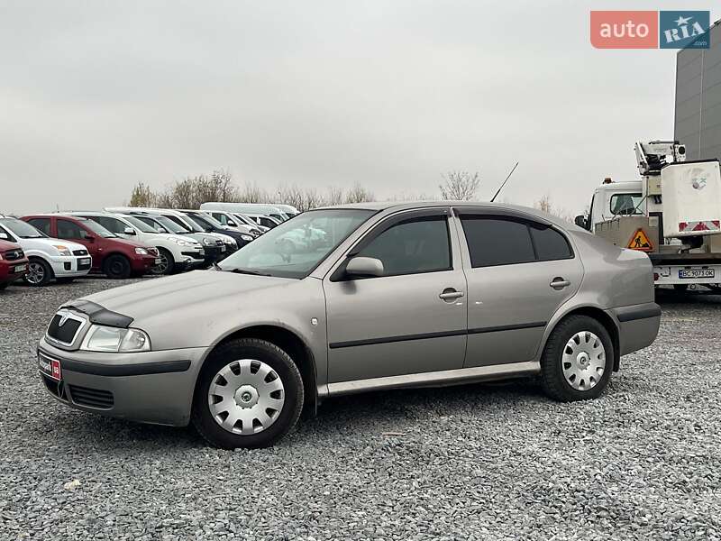 Лифтбек Skoda Octavia 2008 в Львове