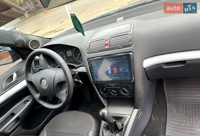 Лифтбек Skoda Octavia 2005 в Врадиевке