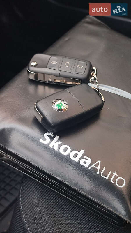 Универсал Skoda Octavia 2007 в Виннице