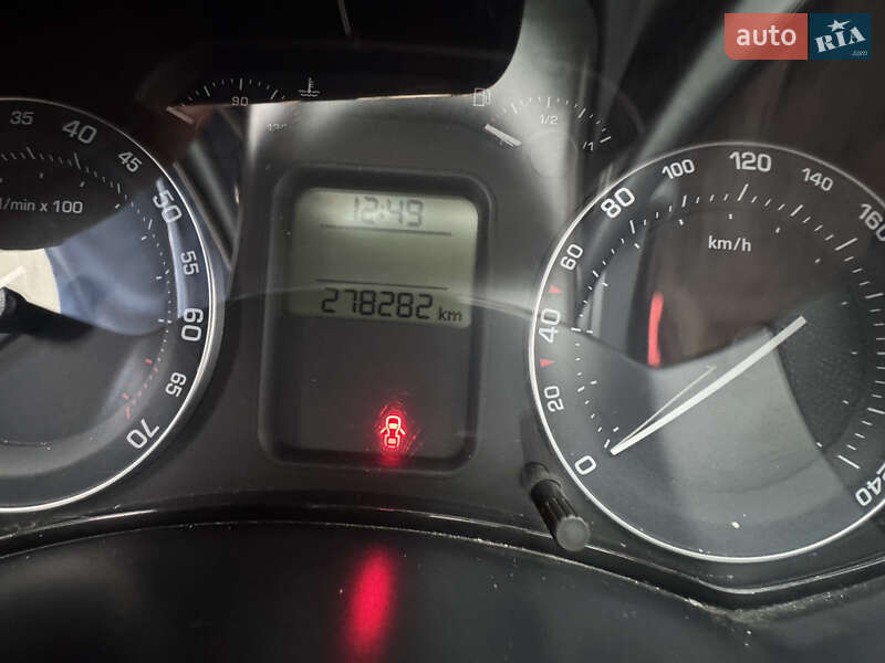 Лифтбек Skoda Octavia 2008 в Фастове