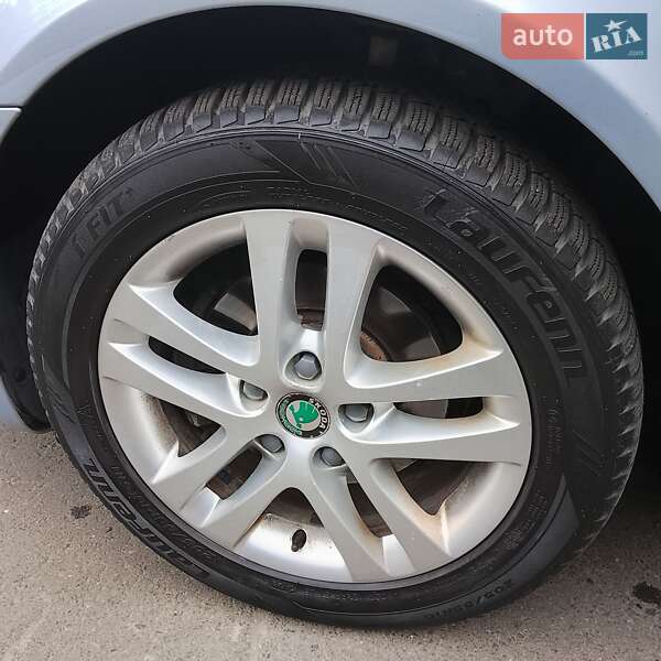 Универсал Skoda Octavia 2009 в Одессе