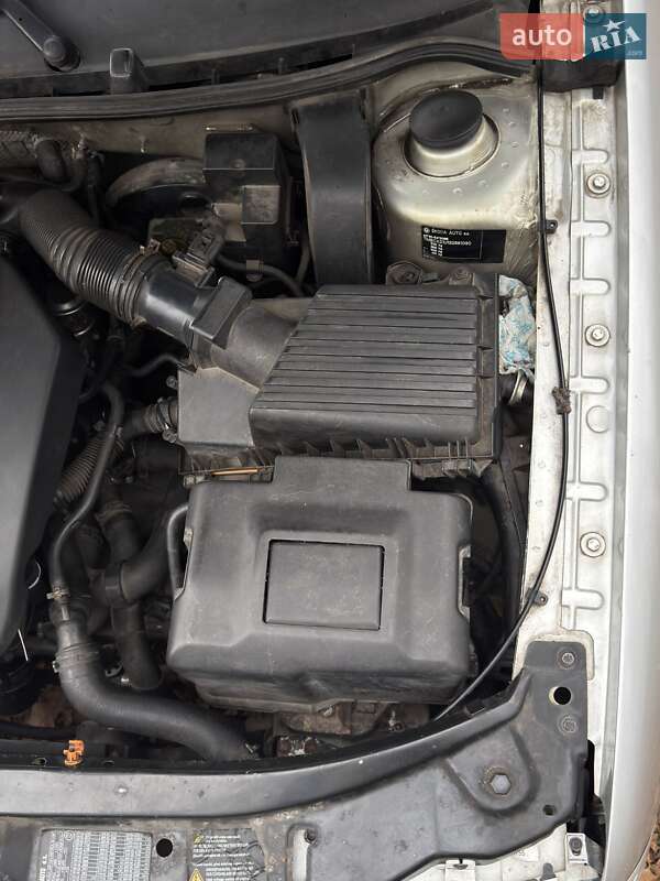 Лифтбек Skoda Octavia 2002 в Онуфриевке