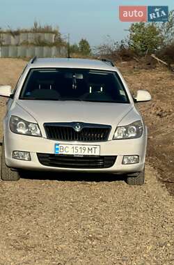 Универсал Skoda Octavia 2010 в Стрые