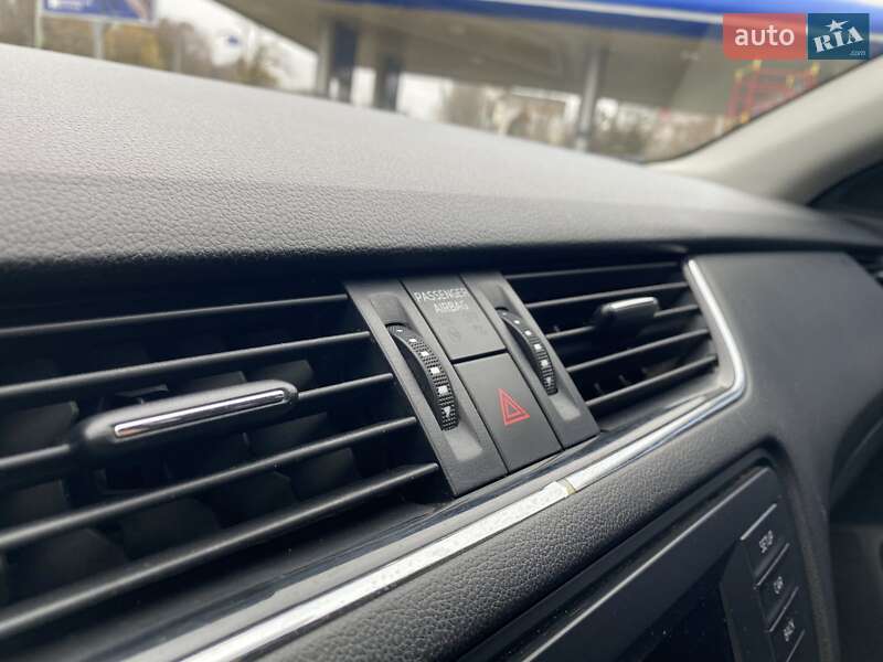 Лифтбек Skoda Octavia 2013 в Николаеве