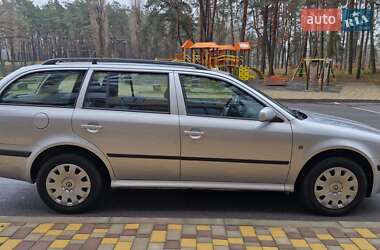Універсал Skoda Octavia 2009 в Чернігові