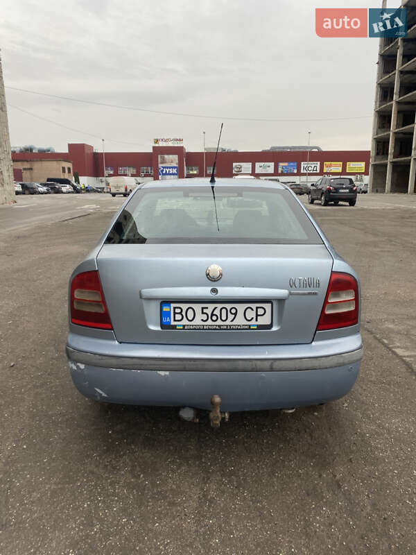 Ліфтбек Skoda Octavia 2003 в Тернополі