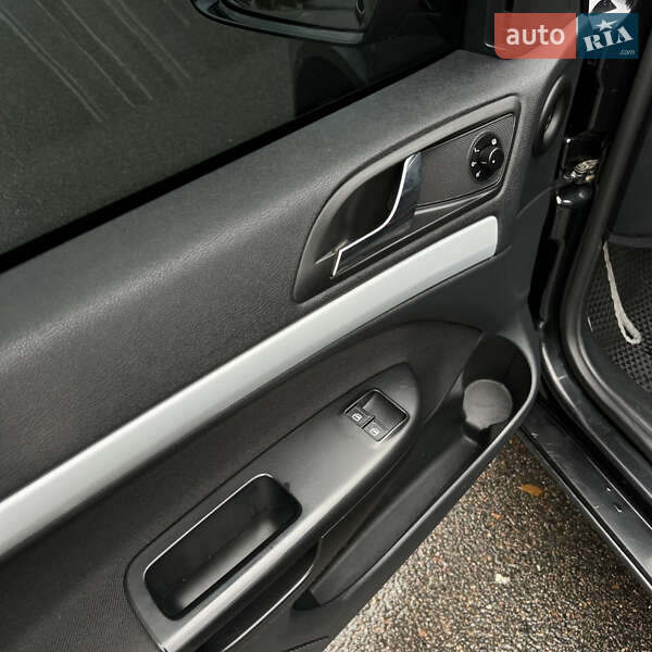 Универсал Skoda Octavia 2009 в Ужгороде