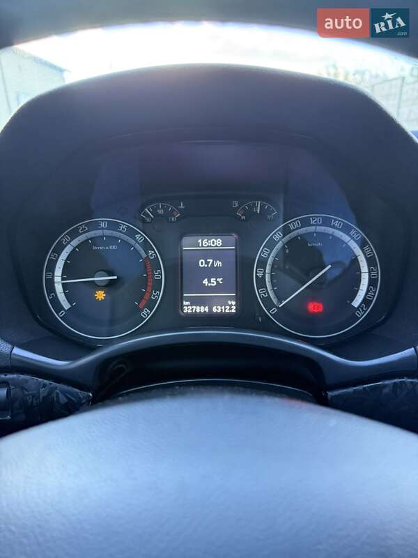 Универсал Skoda Octavia 2007 в Каменке-Бугской