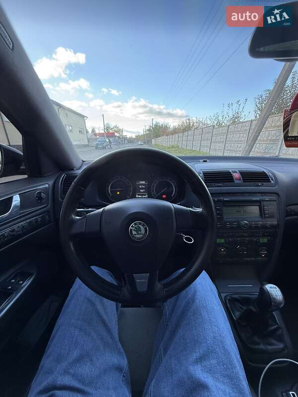 Универсал Skoda Octavia 2007 в Каменке-Бугской
