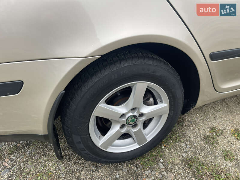 Лифтбек Skoda Octavia 2005 в Умани