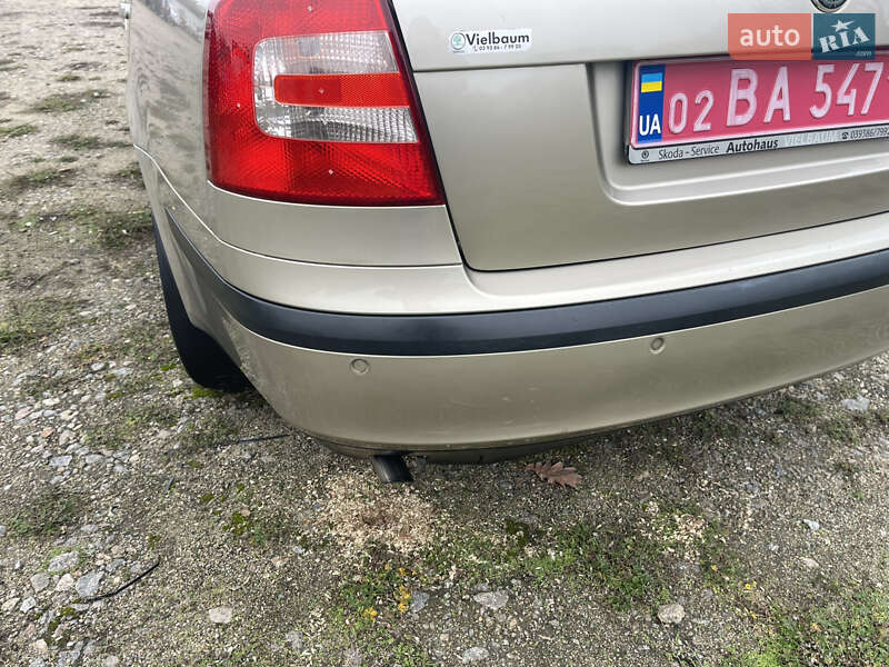Лифтбек Skoda Octavia 2005 в Умани